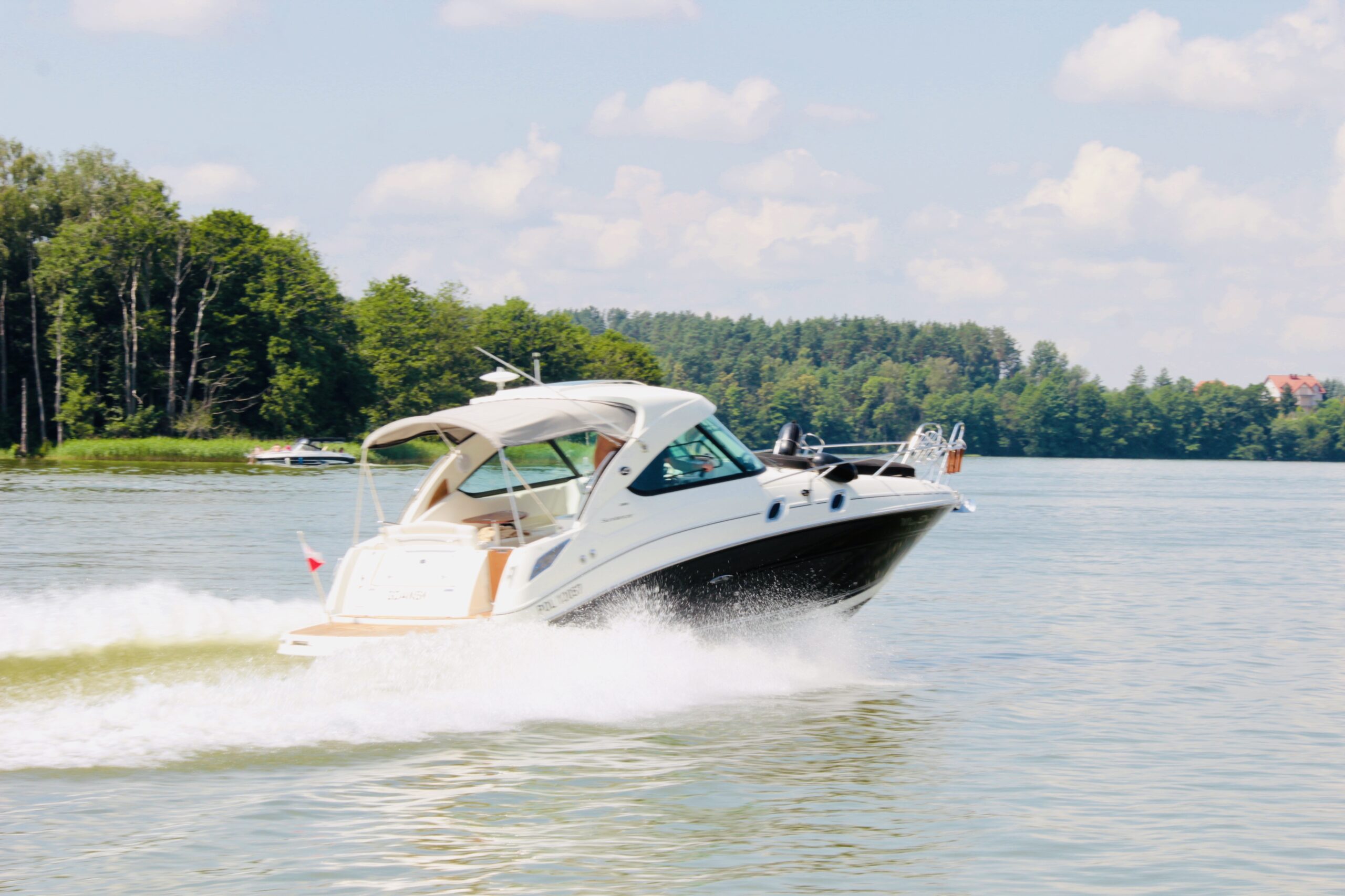 where are sea ray boats made