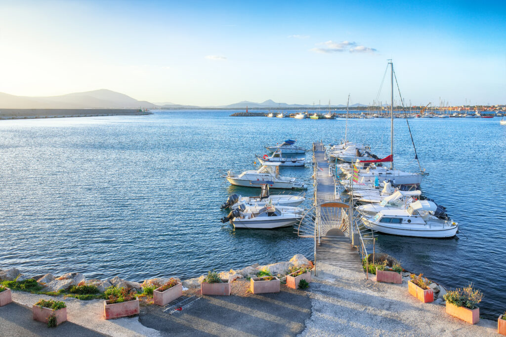 how to tie a boat to the dock