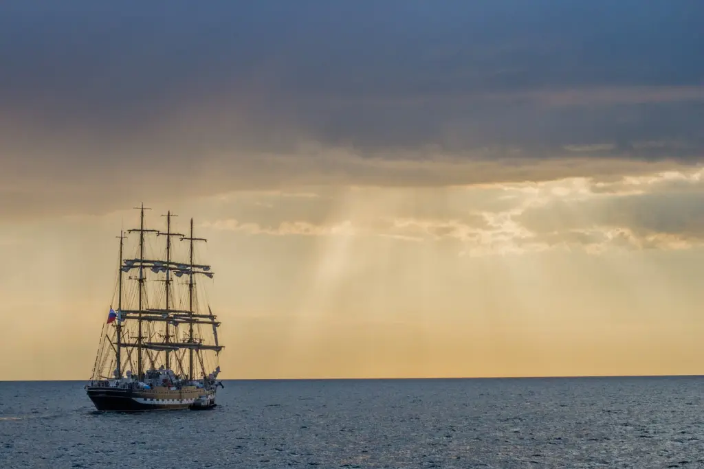 What Boat Was Columbus On Float Finance (1)