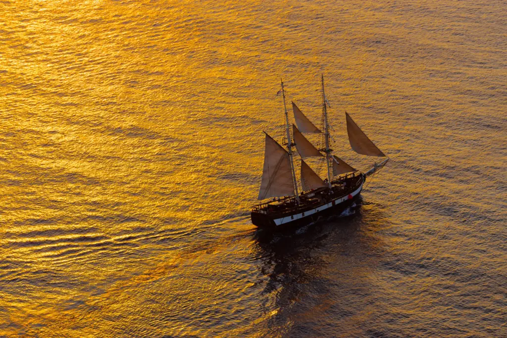 What Boat Was Columbus On Float Finance (5)
