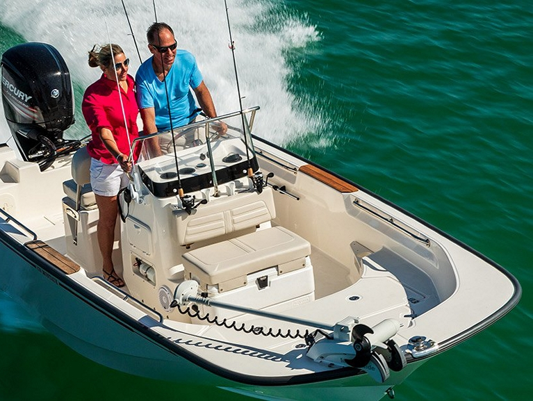 170 Montauk Boston Whaler Float Finance