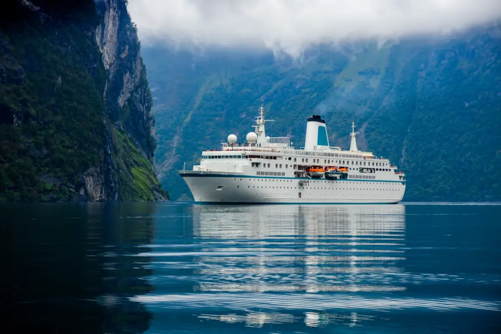 How Fast Do Cruise Ships Go Float Finance 3
