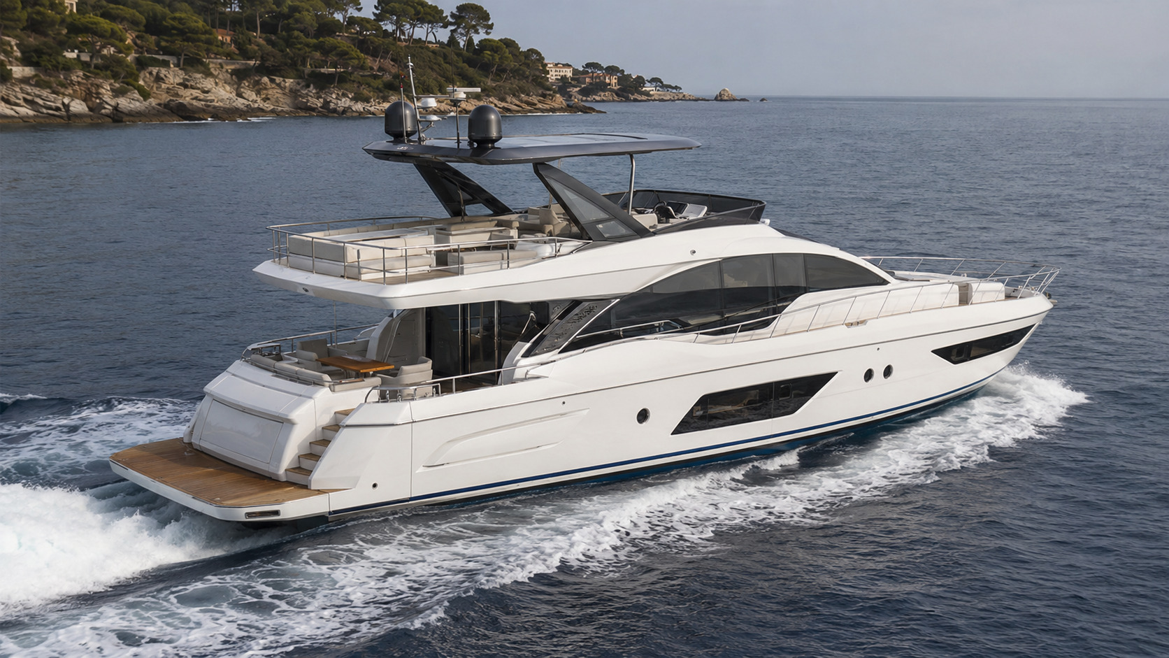 azimut fly 62 rear quarter cruising 01