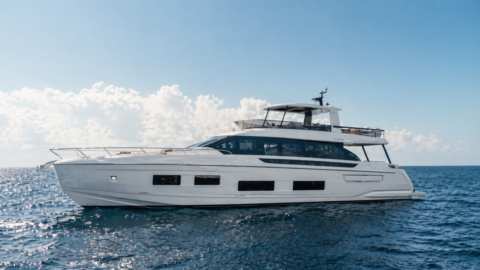azimut fly 82