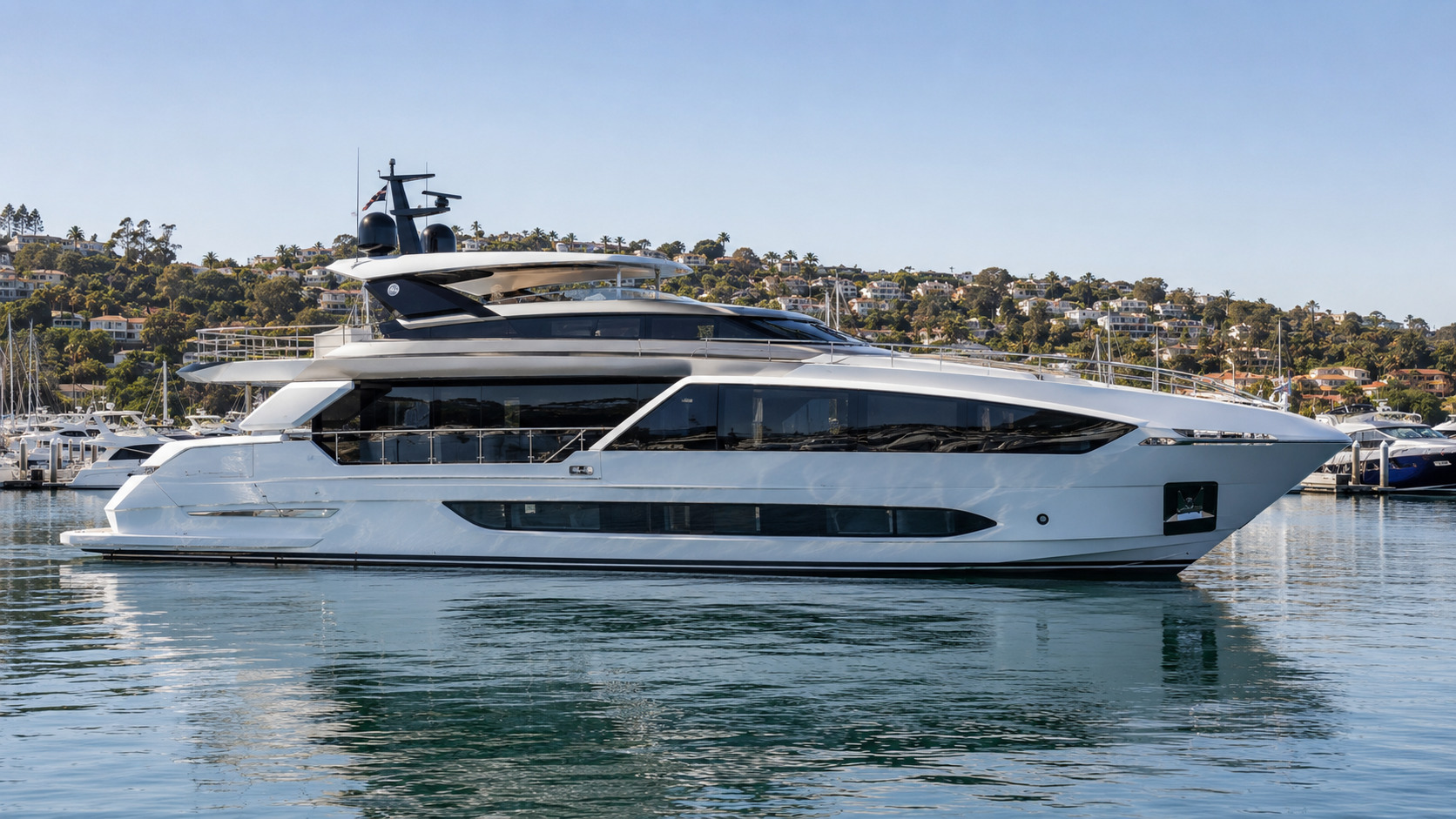 azimut grande 27m main salon 01