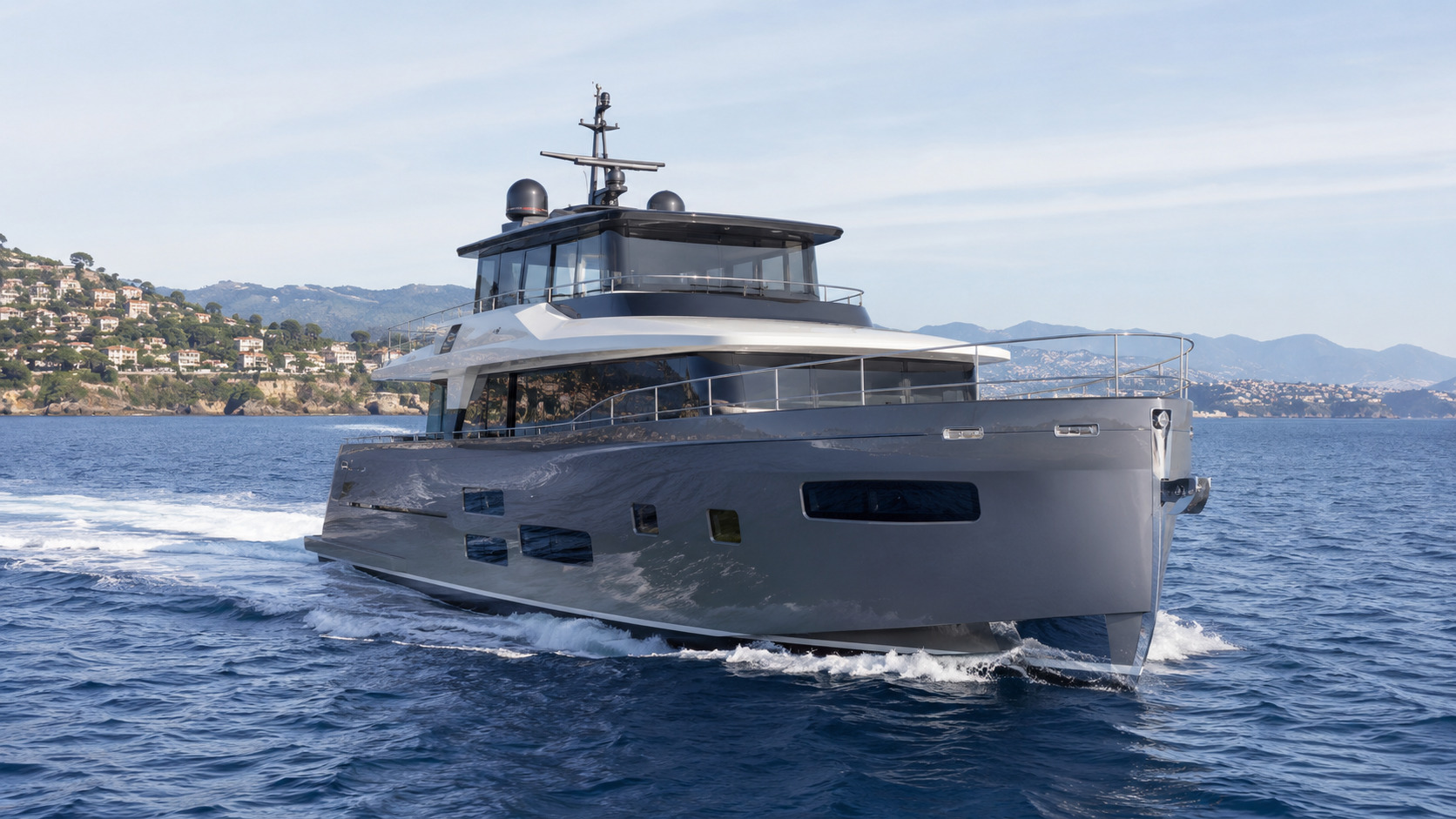 azimut magellano 66 voyager hero 01