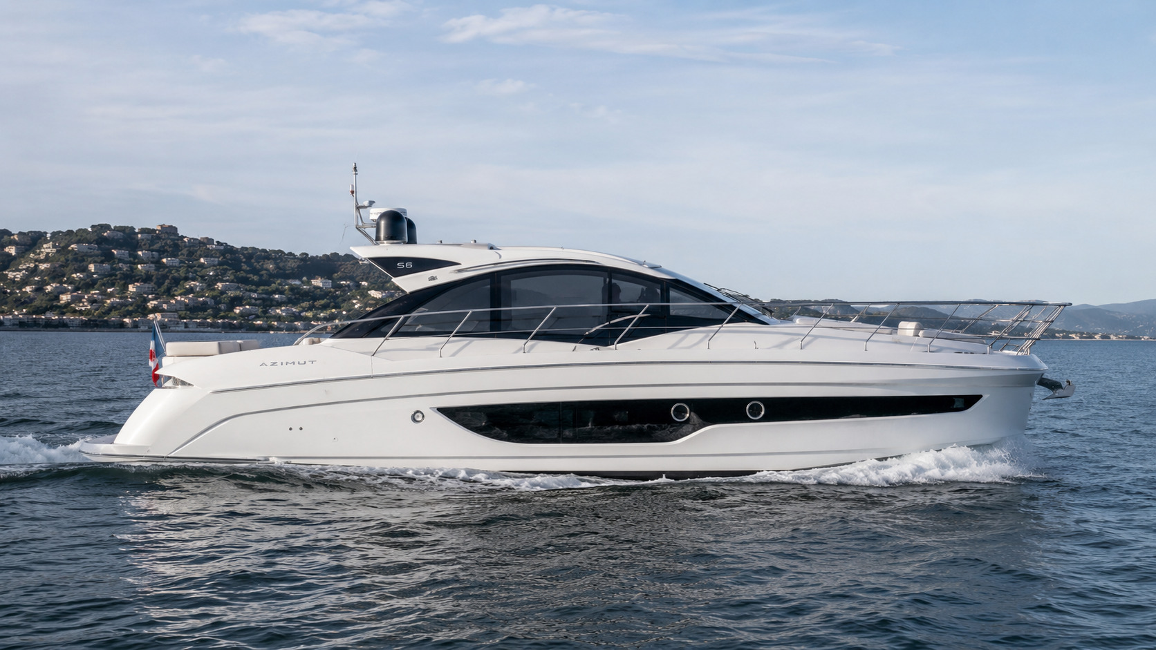 azimut s6 running side profile 03