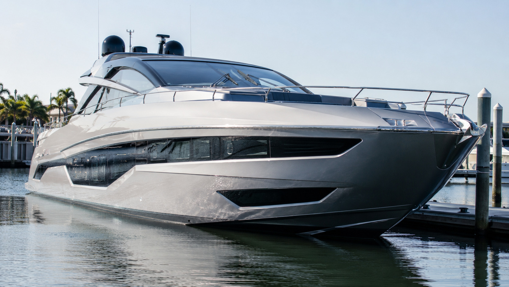 azimut s8 bow quarter dockside 01