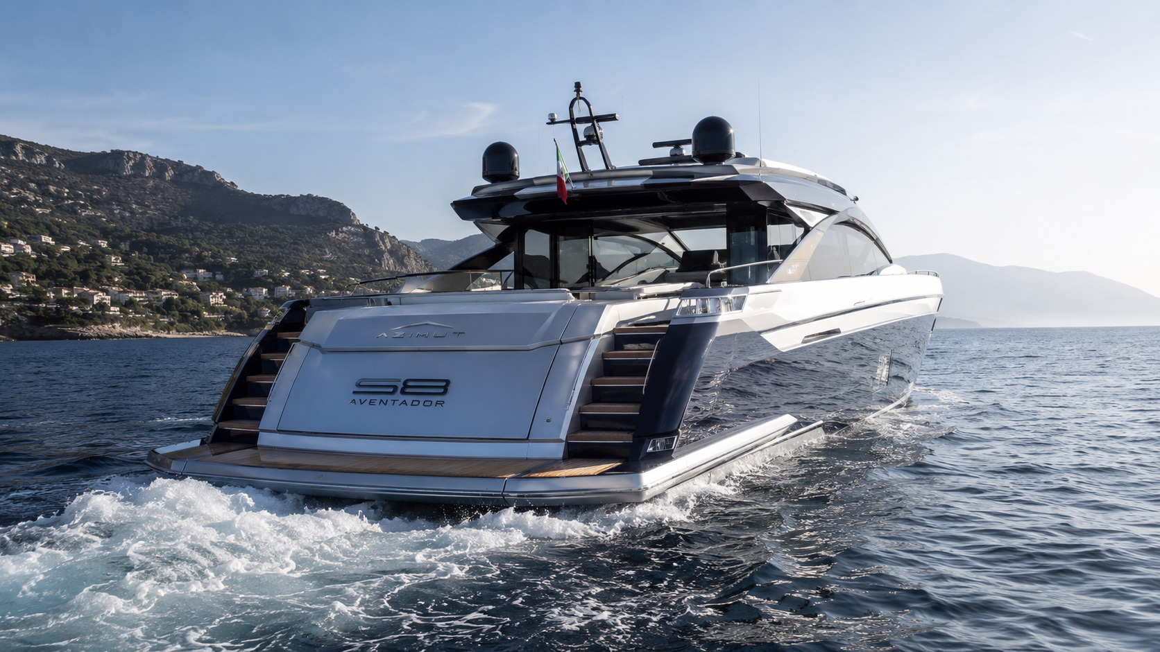 azimut s8 stern quarter performance 01