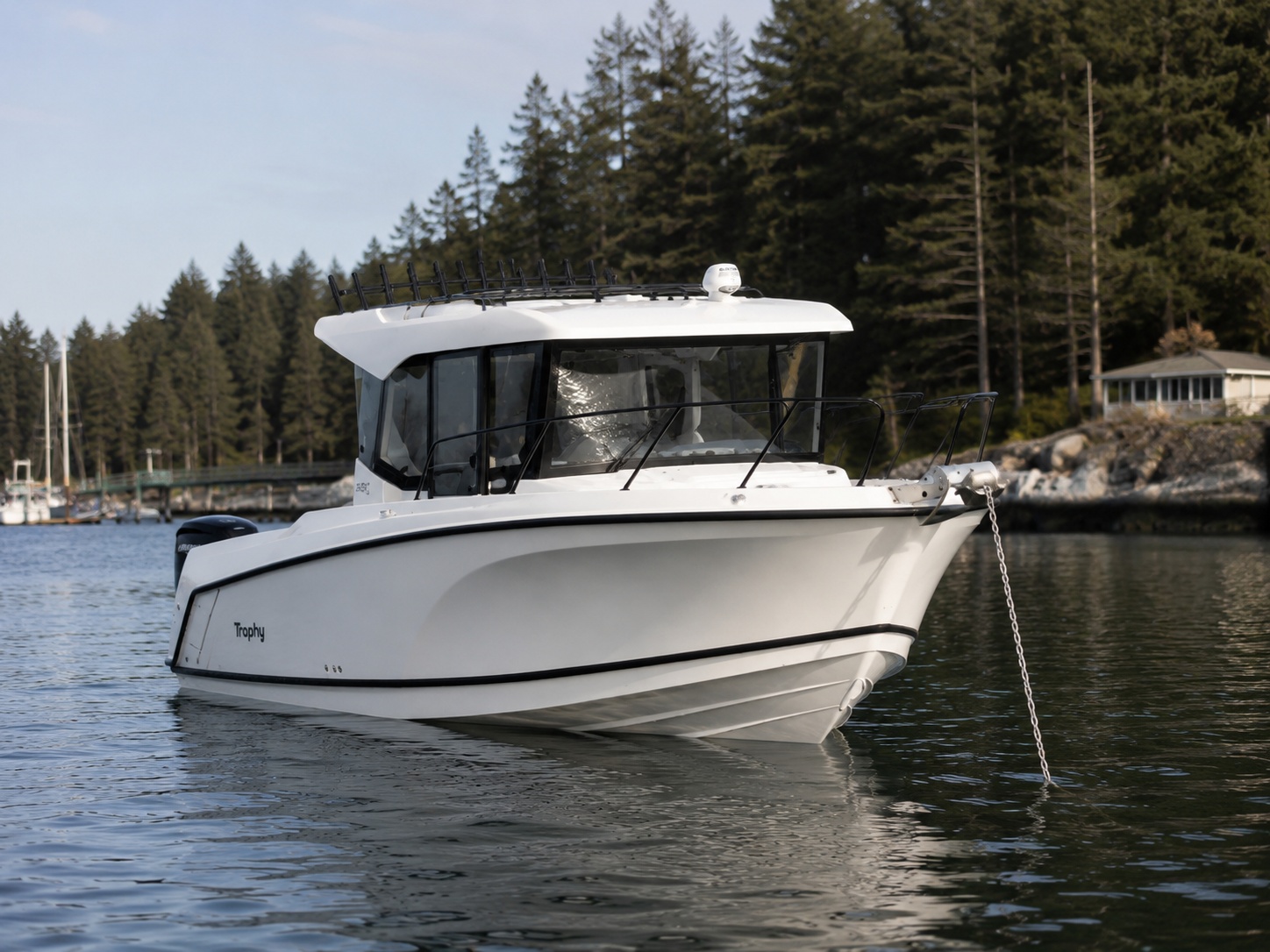 bayliner t23 pilothouse bow quarter at anchor 09