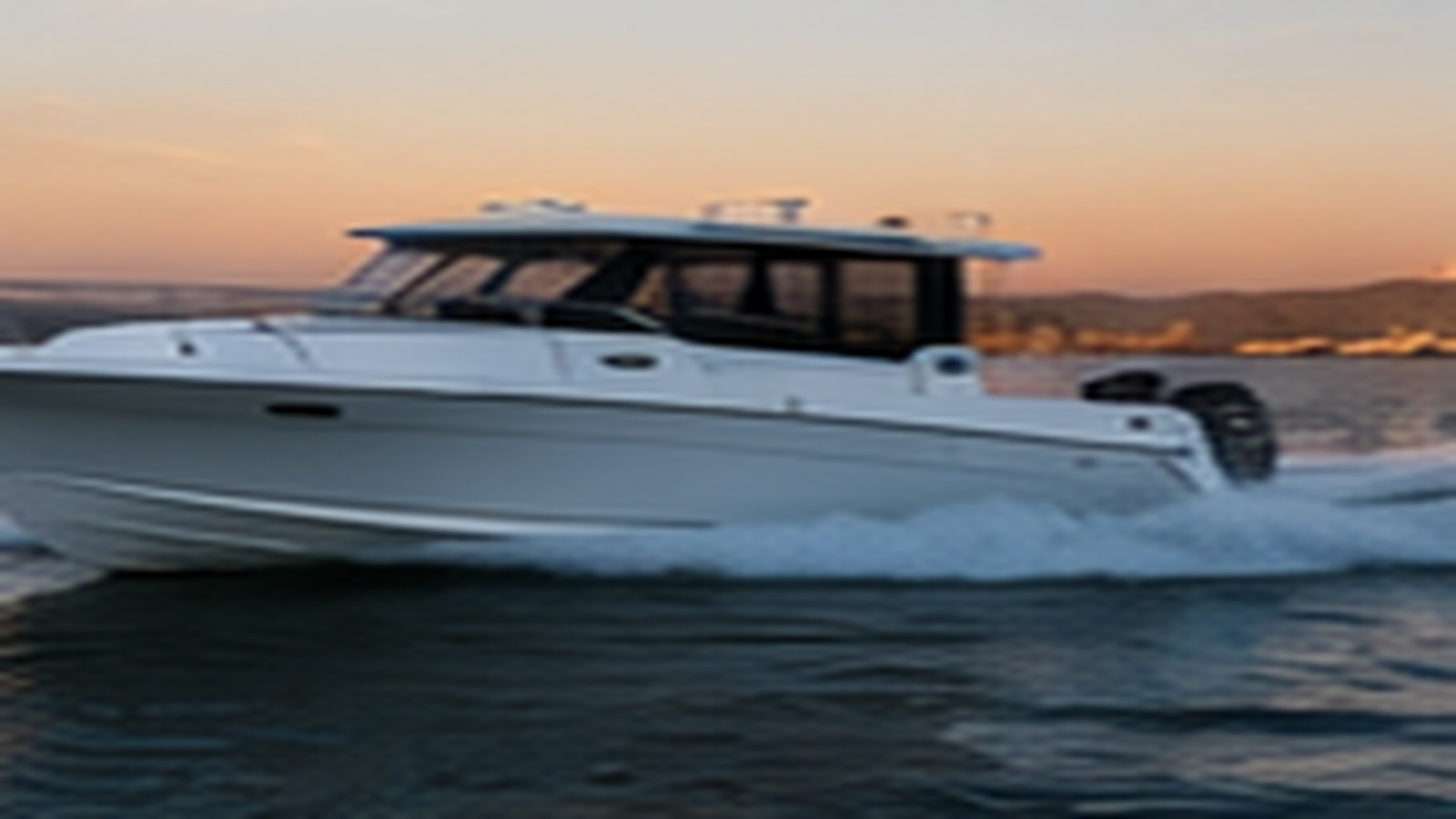 bayliner t25 pilothouse final image 05