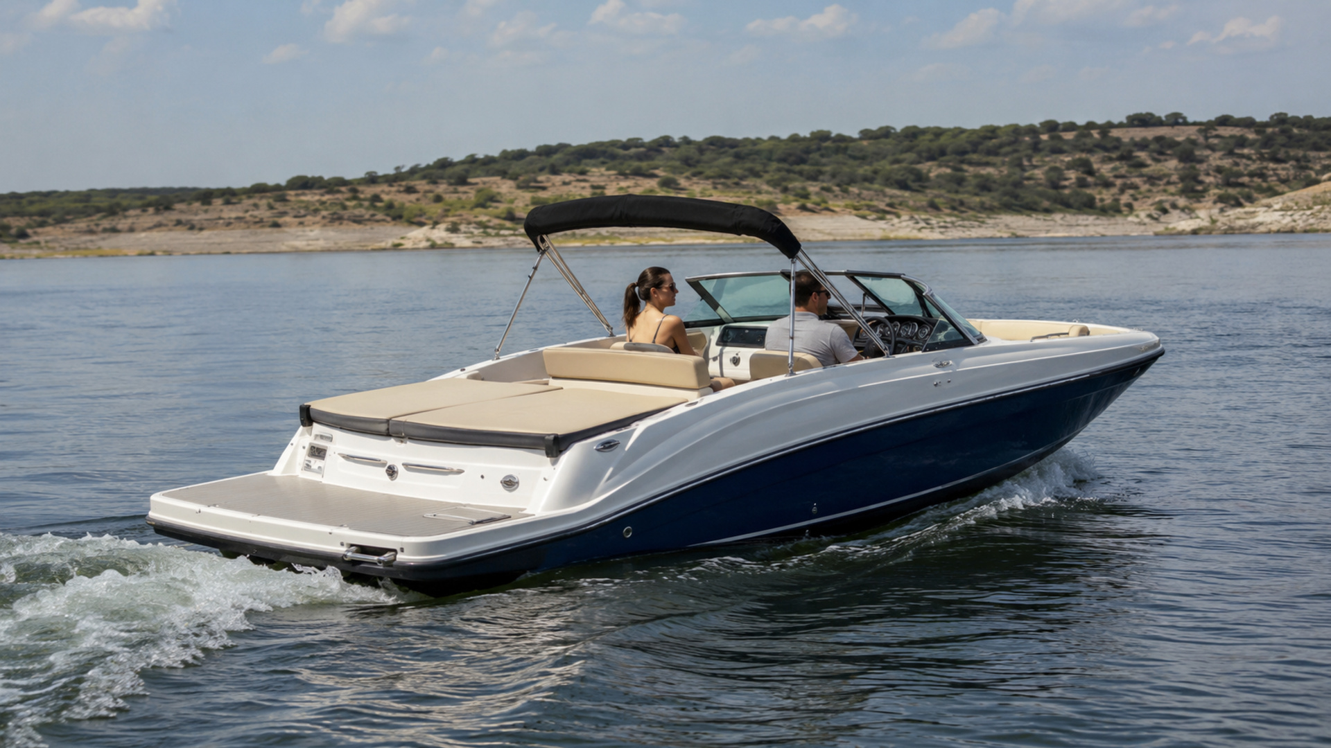 bayliner vr5 bowrider 03