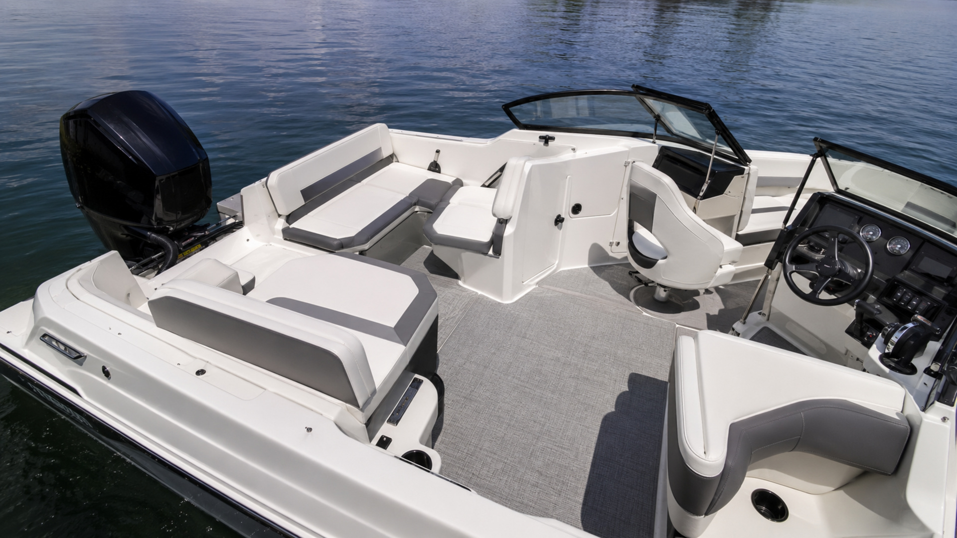 bayliner vr5 outboard 09