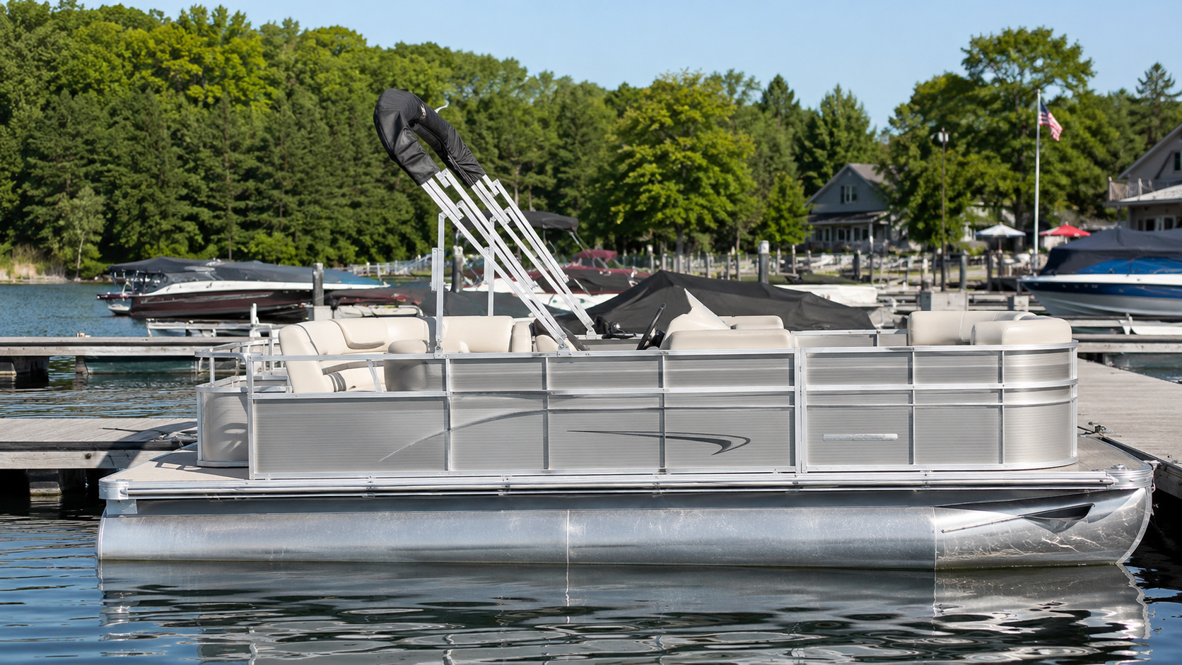 bennington 16 s line dockside profile 01