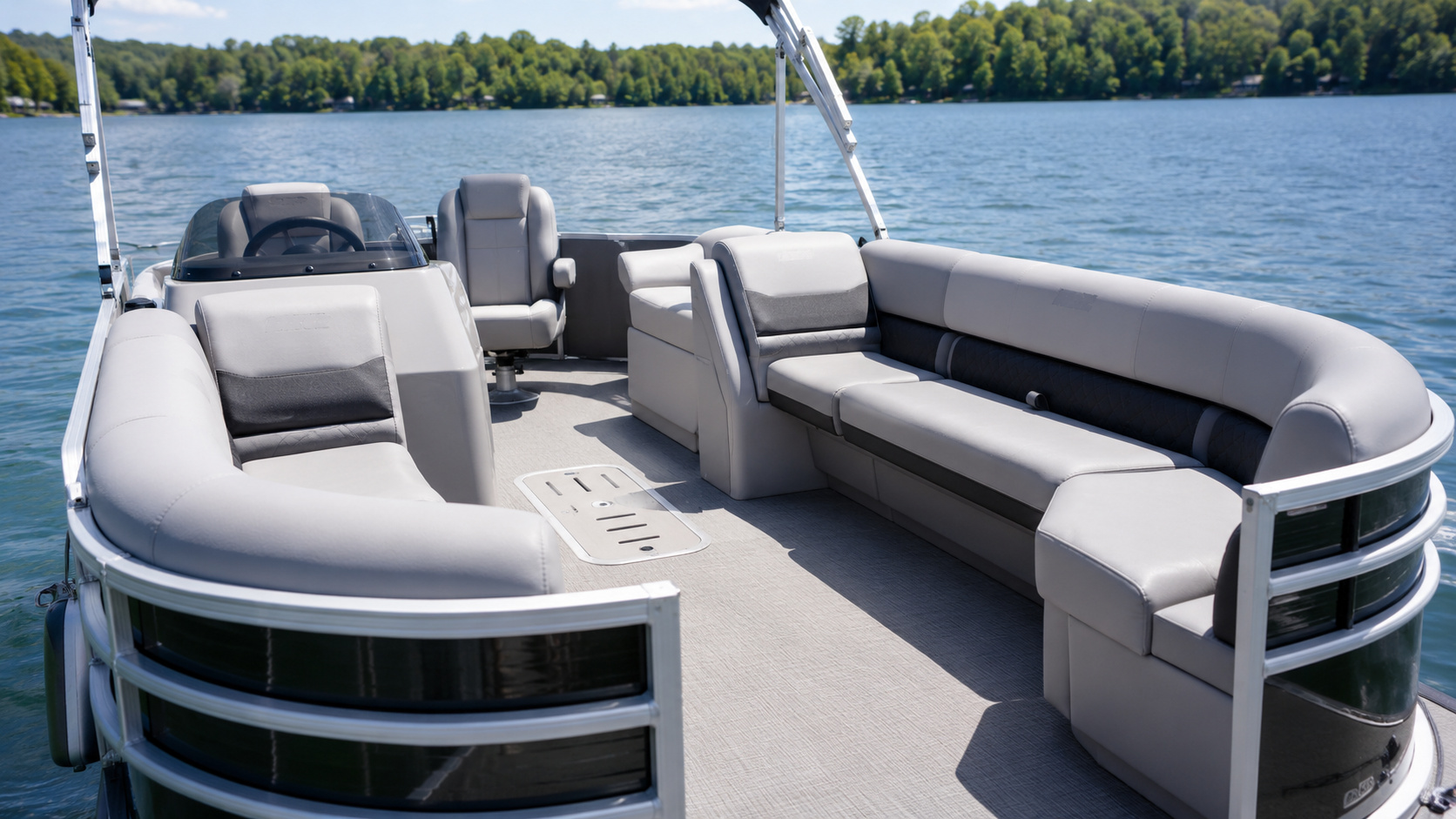 bennington 20 s line bow seating 01