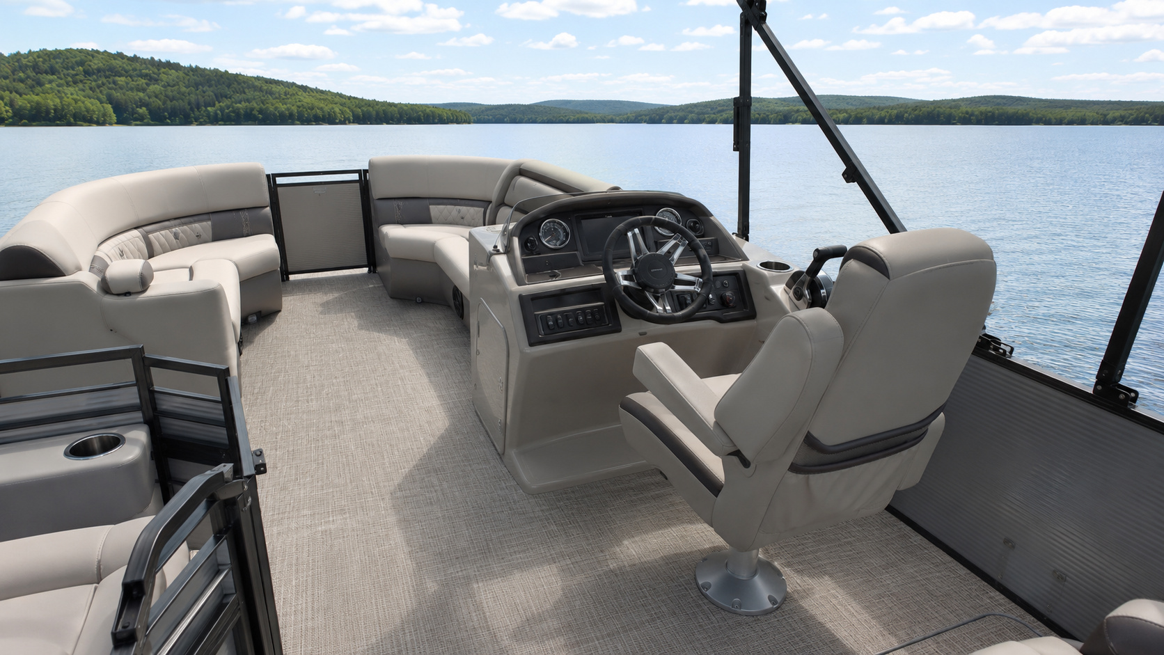 bennington 20 s line helm wide 01