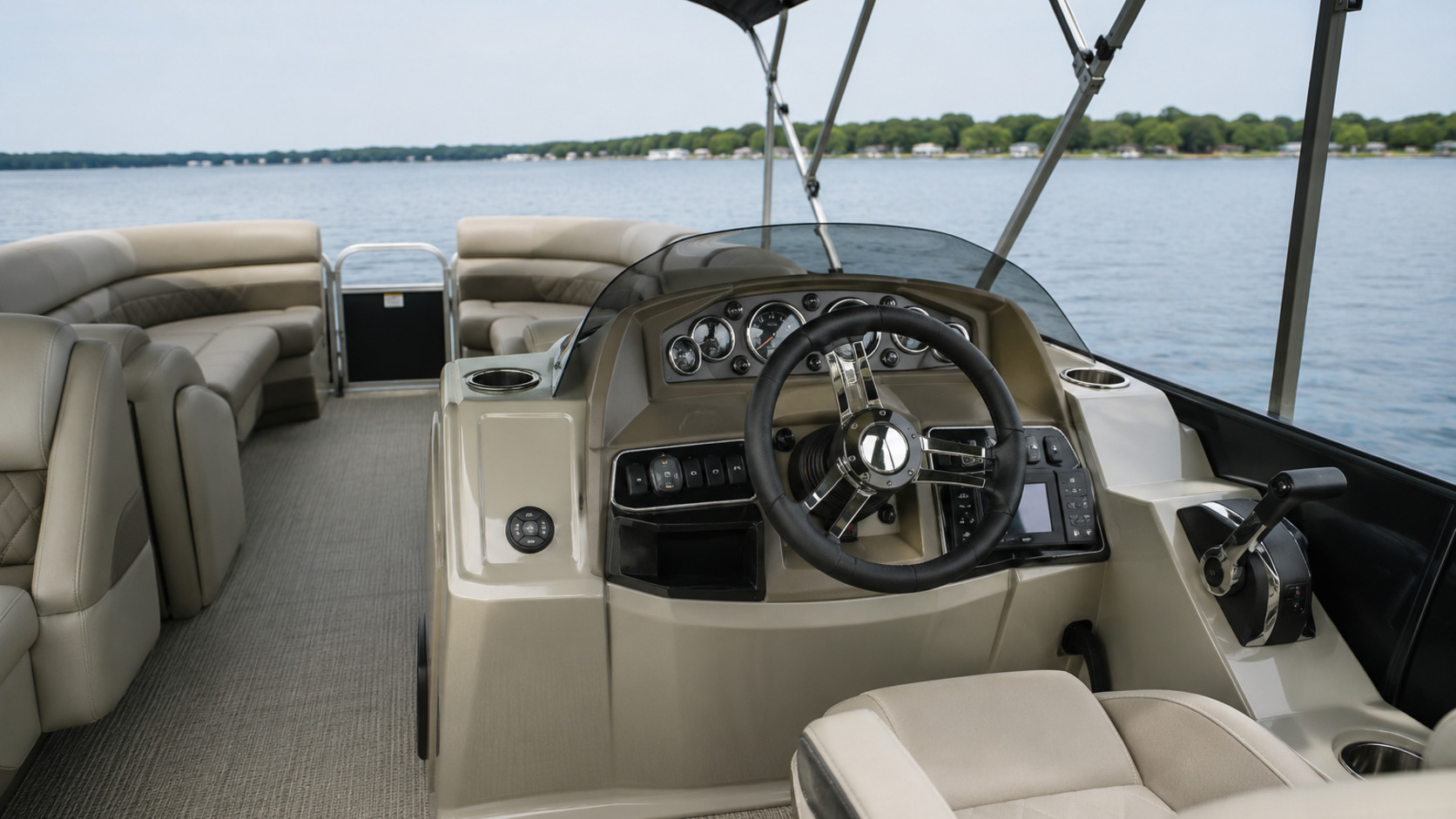bennington 22 sxsr helm detail 19