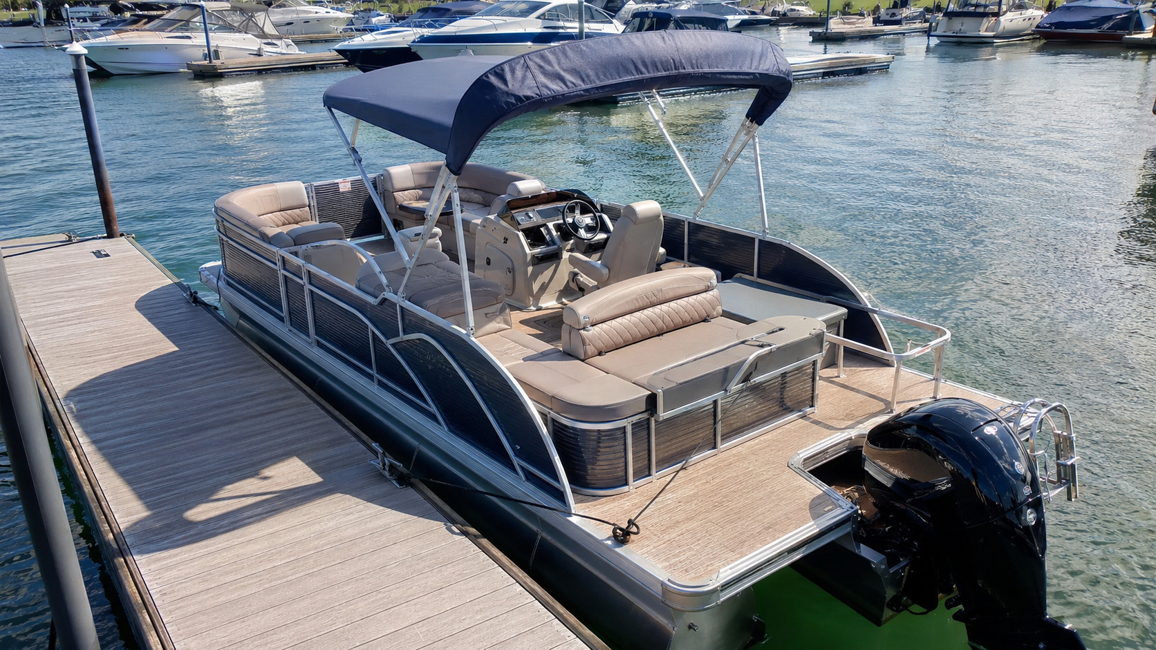 bennington 23 s line marina exterior 01
