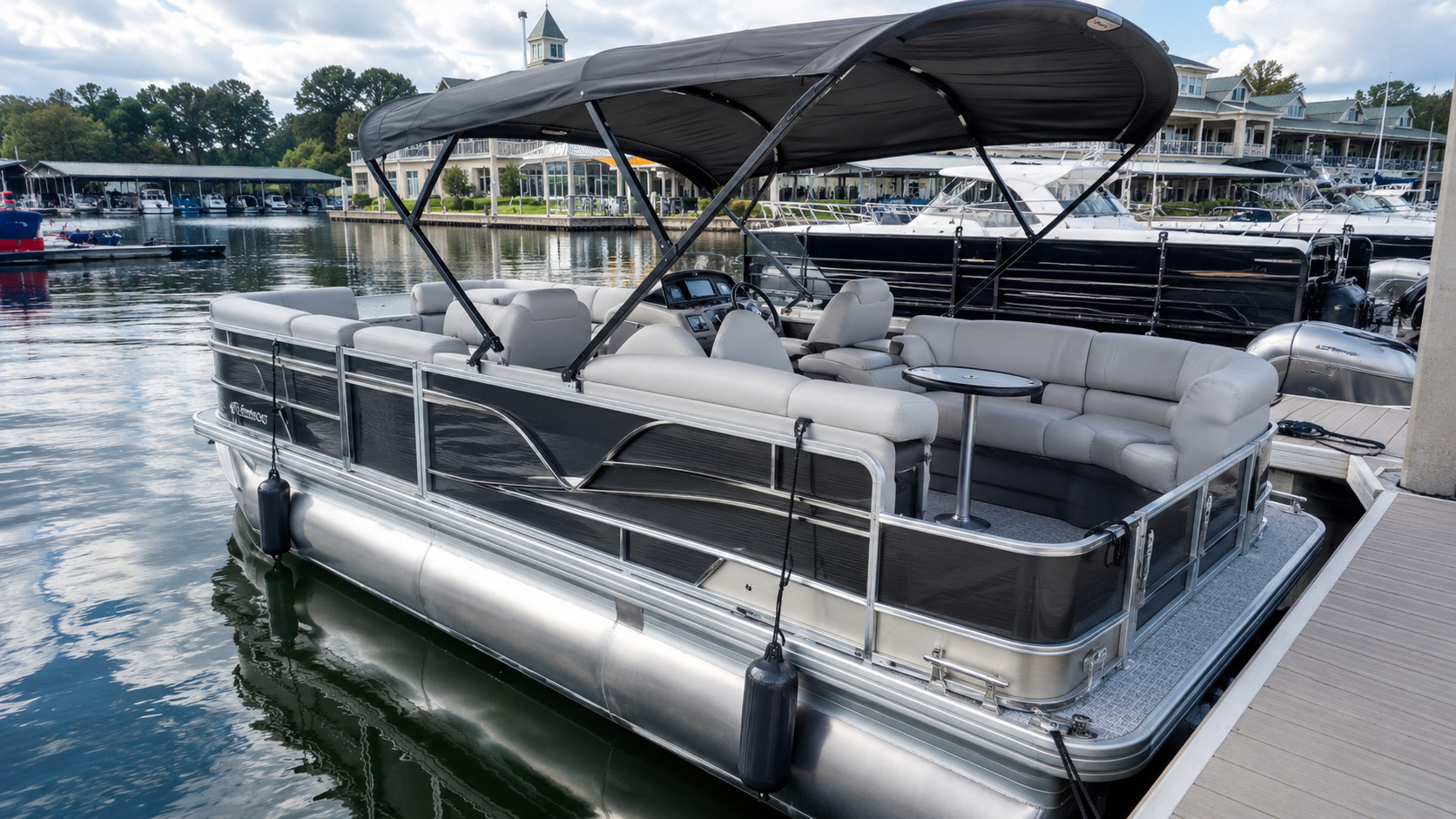bennington 24 lxssb dockside 01