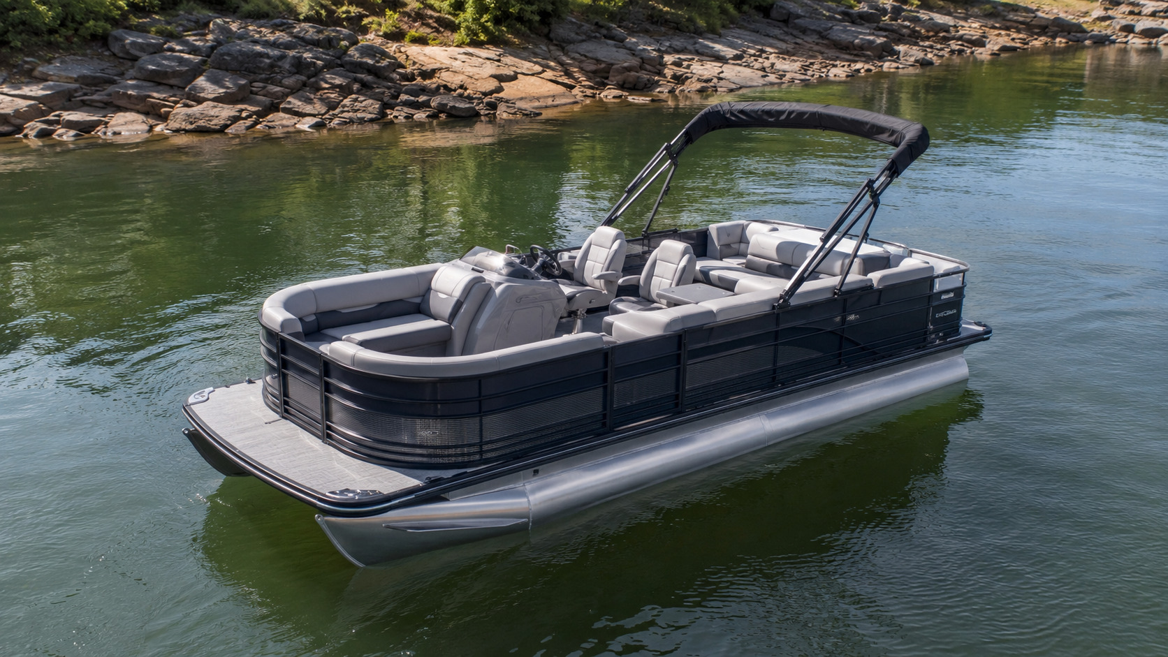 bennington 24 mfb elevated exterior 01