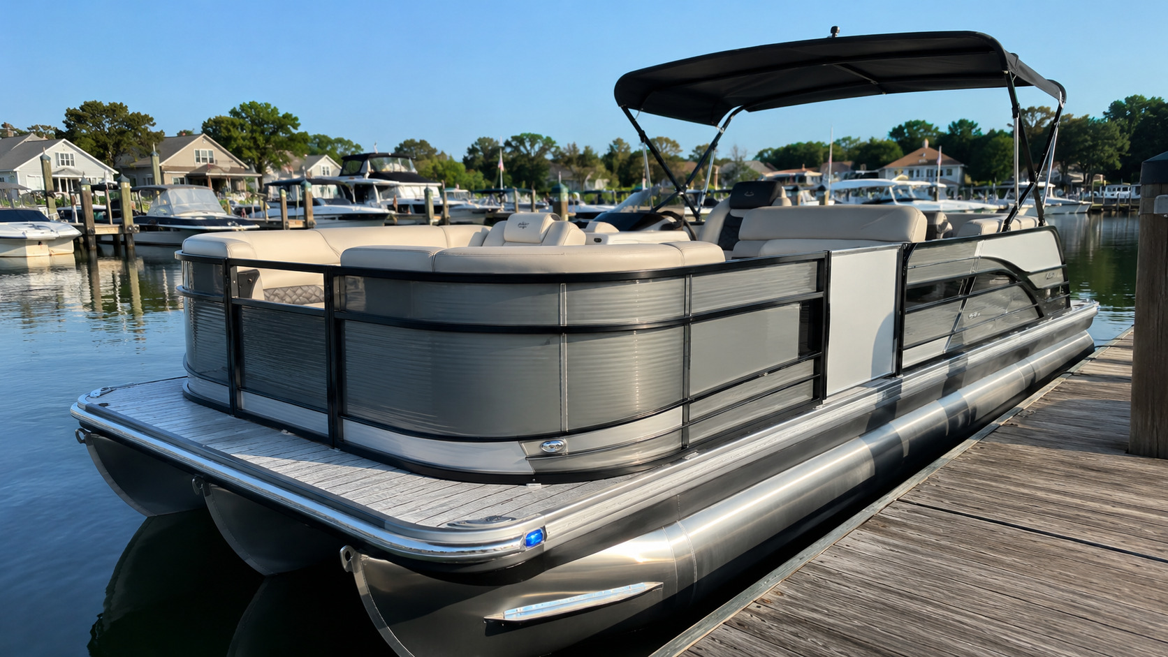 bennington 24 mfb morning dockside 01