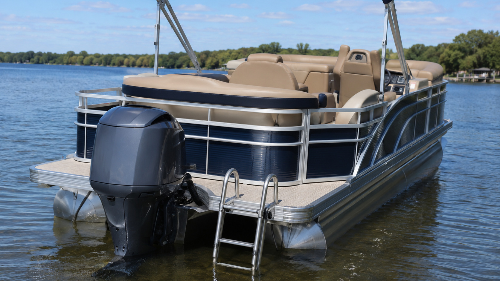 bennington 25 lsb rear quarter 18