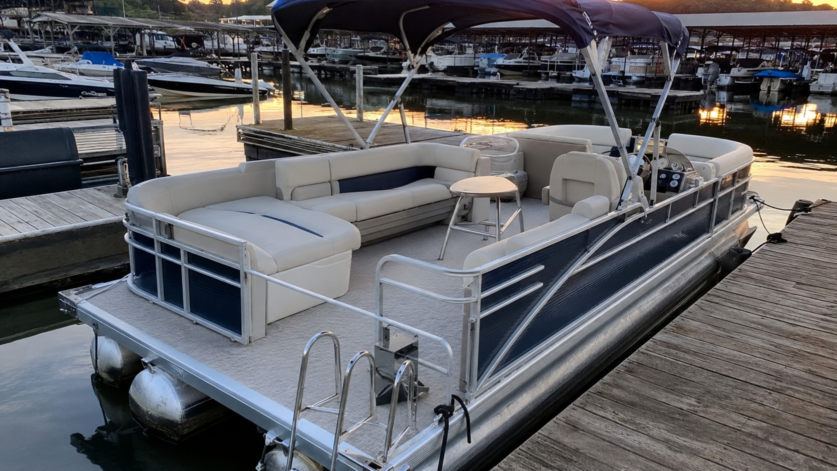 bennington 25 lsb sunset marina 11