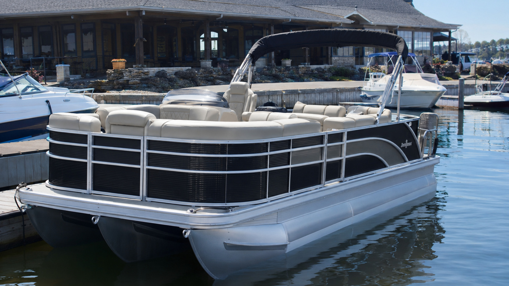 bennington 25 sx line marina exterior 09