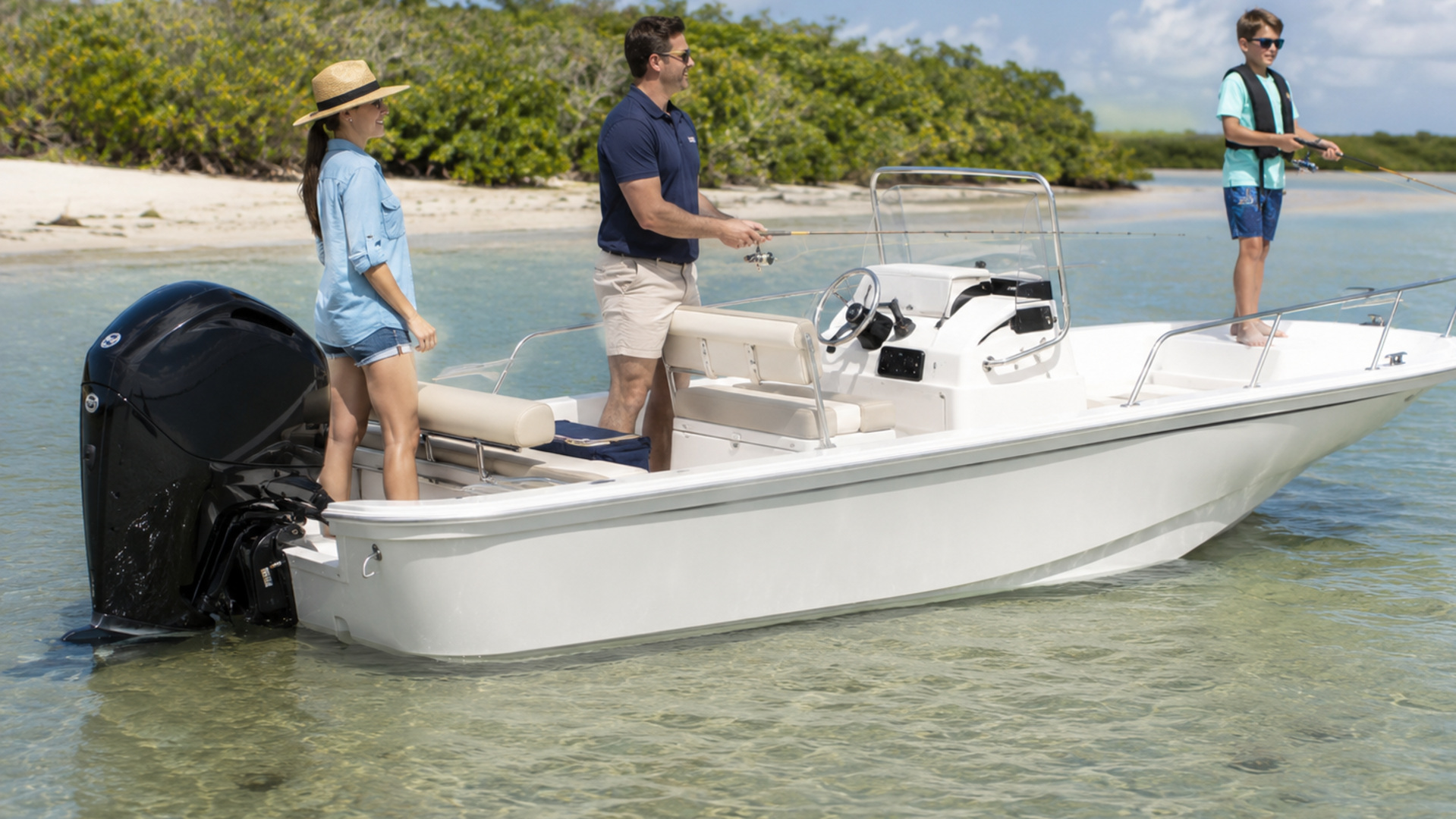 boston whaler 170 montauk 16