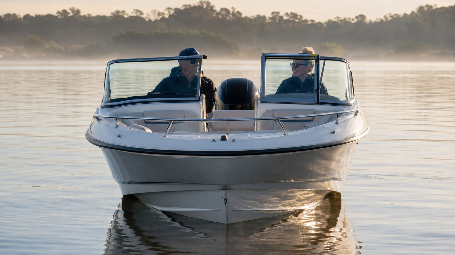 boston whaler 210 vantage 23
