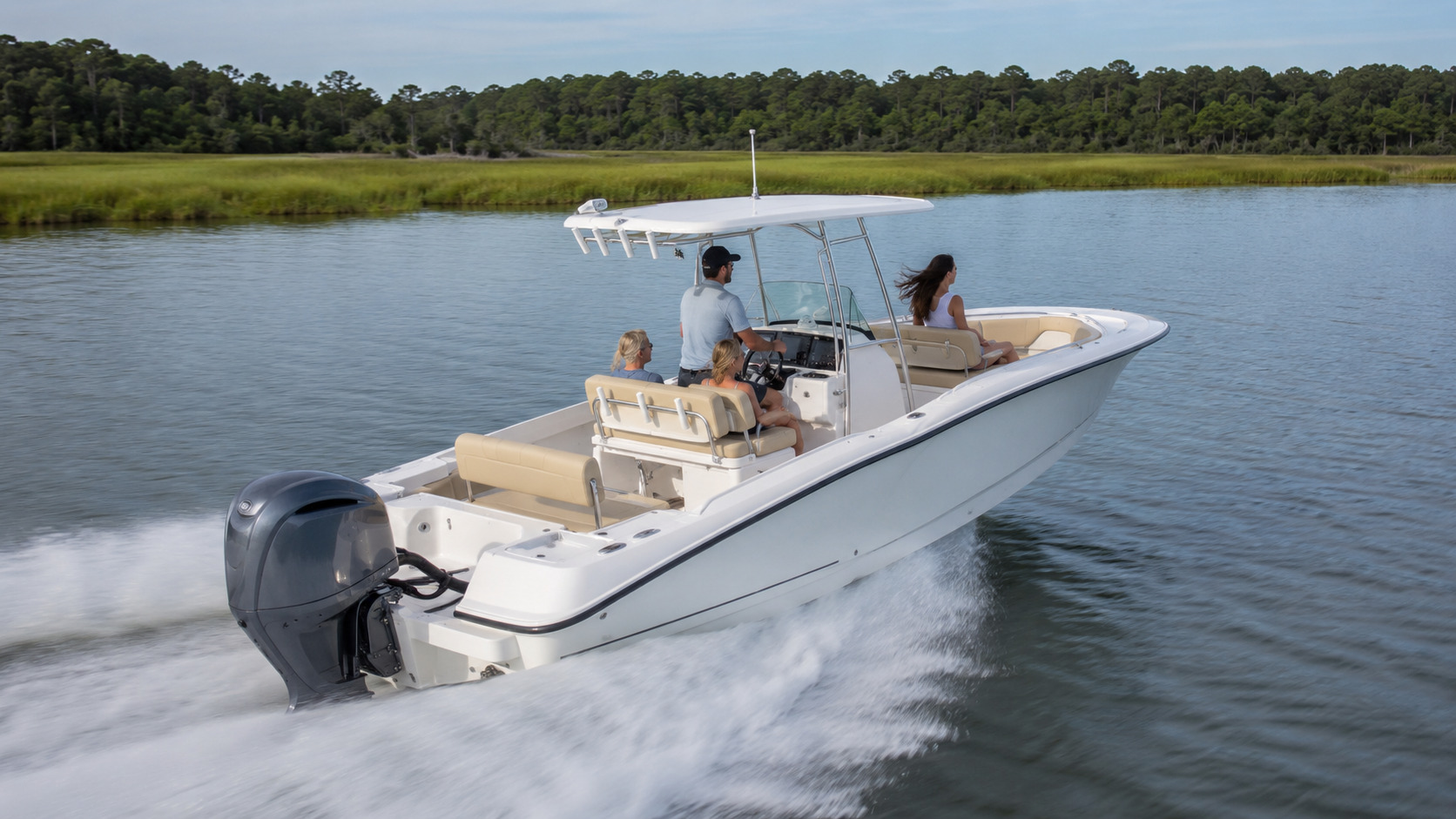 boston whaler 220 dauntless 16
