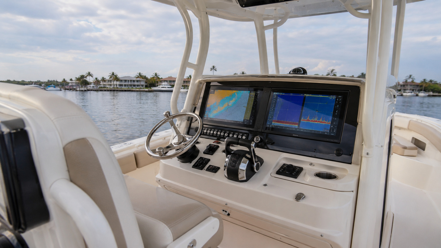 boston whaler 280 outrage 10