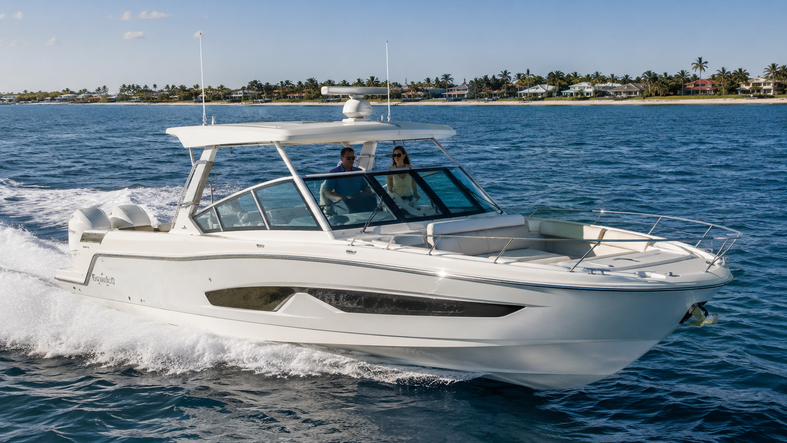 boston whaler 330 vantage 01