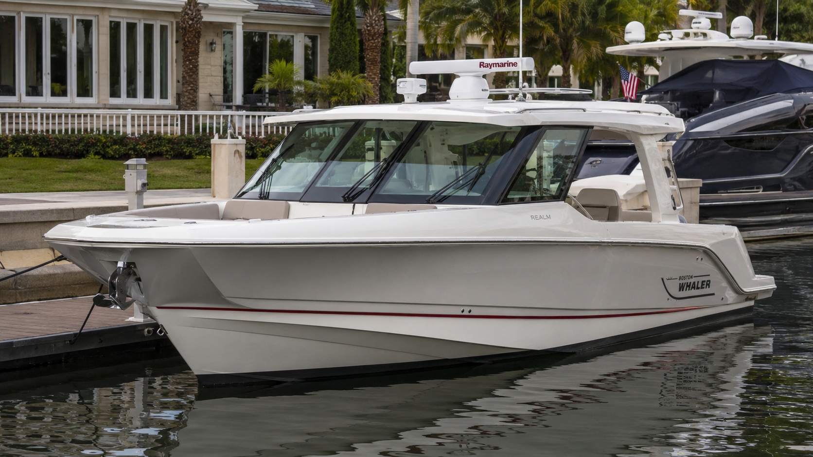 boston whaler realm dockside 01
