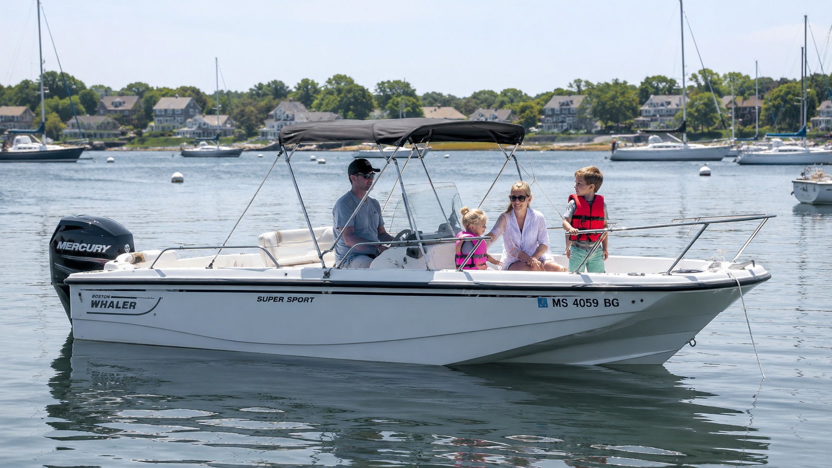 boston whaler super sport family boating 01