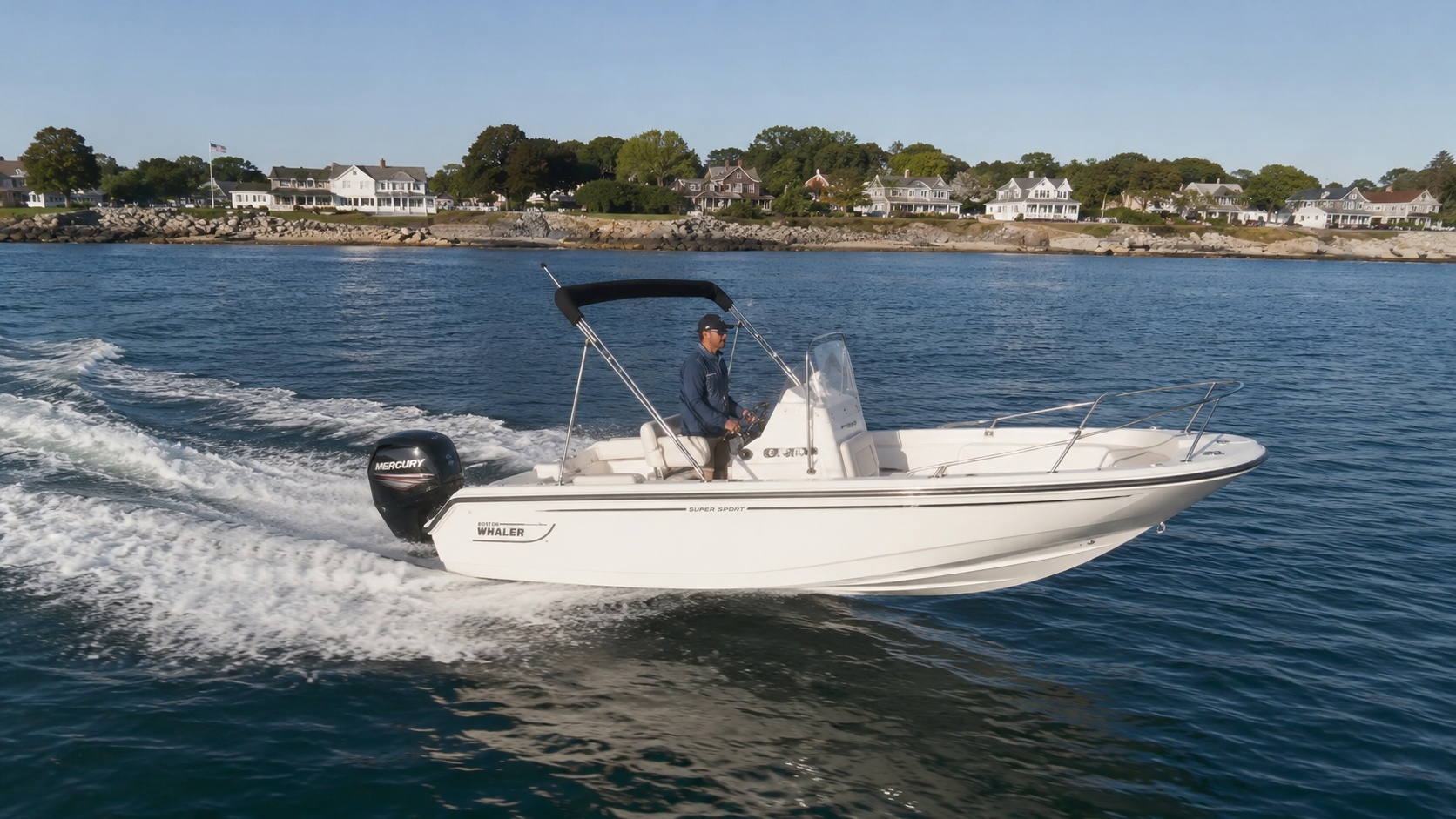 boston whaler super sport hero running 05