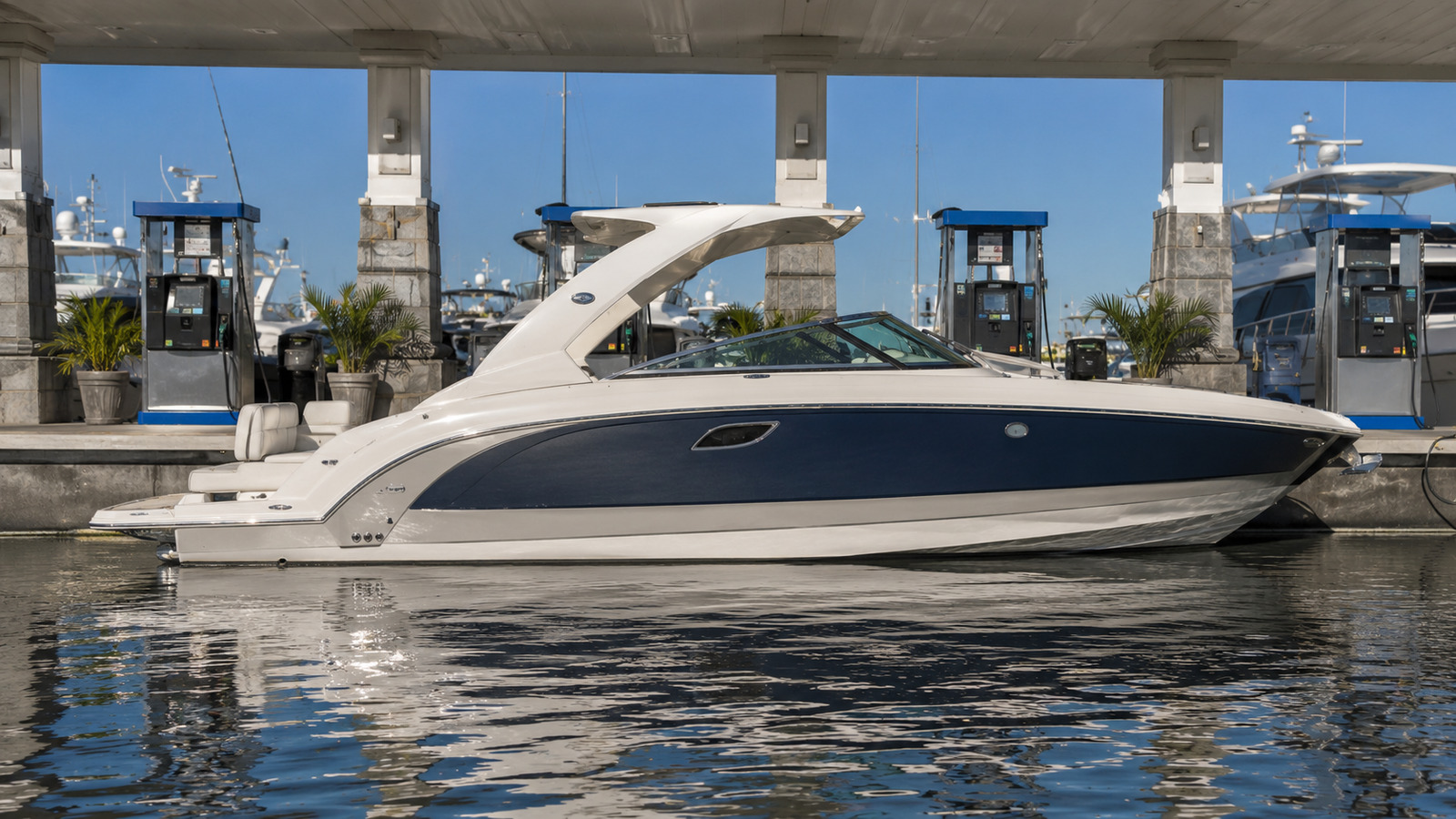 chaparral ssx 30 ssx marina fuel dock profile 23