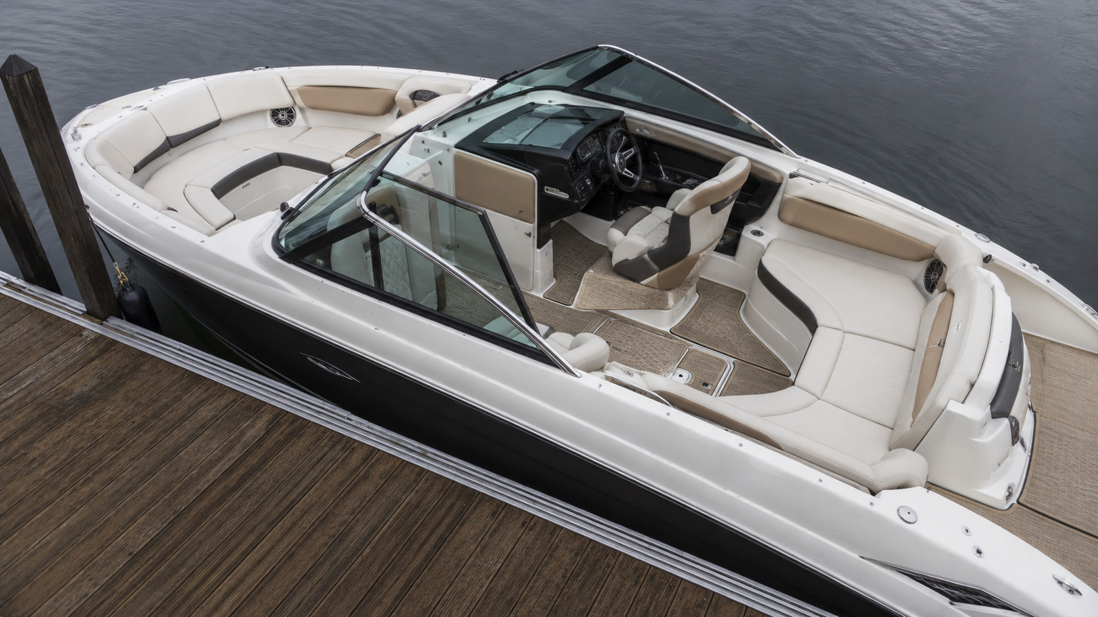 chaparral ssx ssx 4 elevated dock interior 21