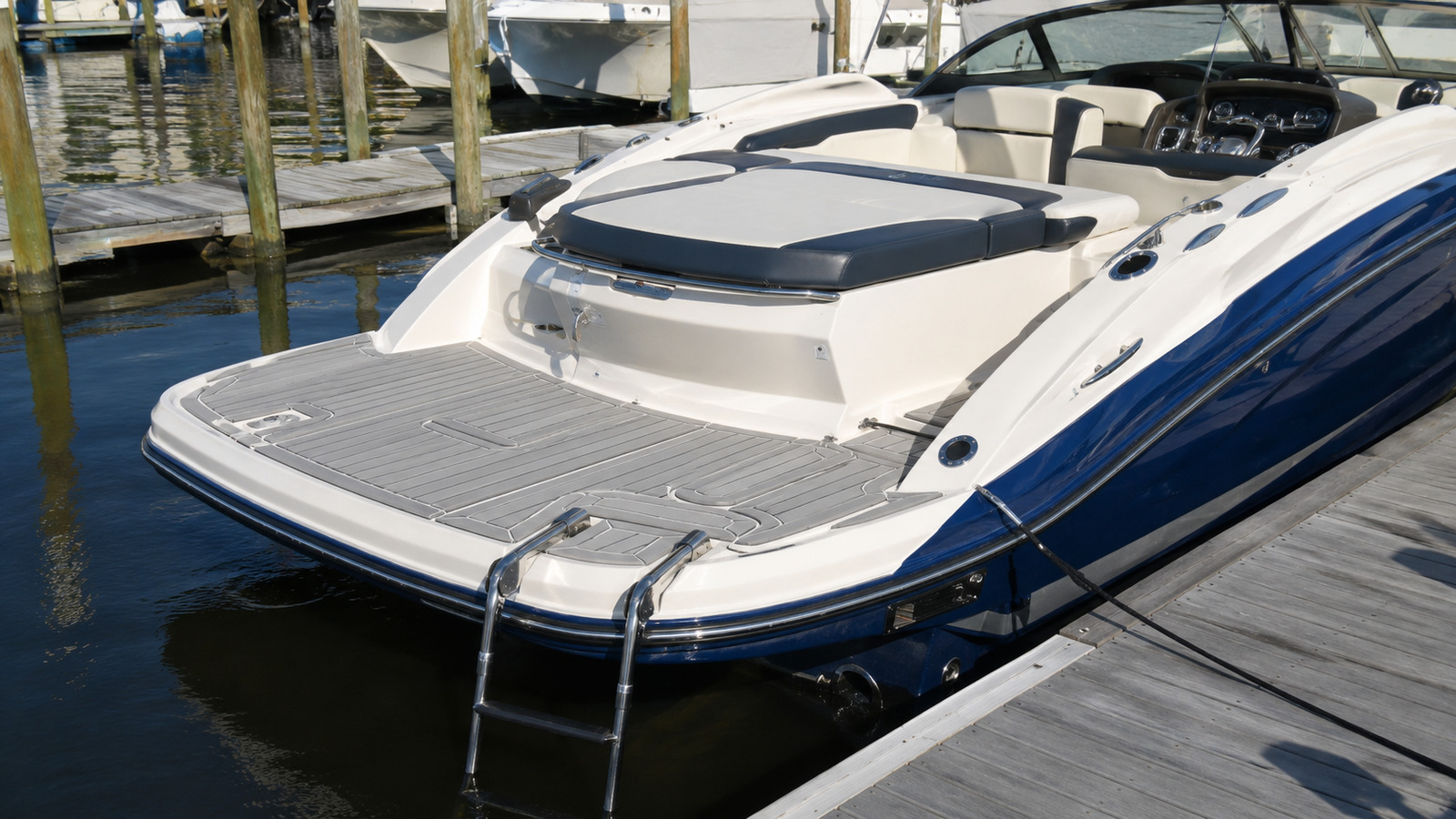 chaparral ssx ssx 8 boarding swim platform angle 10