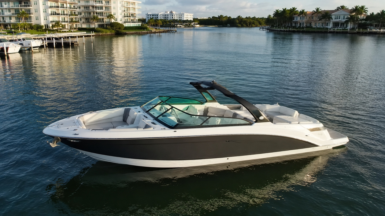 formula boats 330 crossover bowrider elevated wide exterior 05