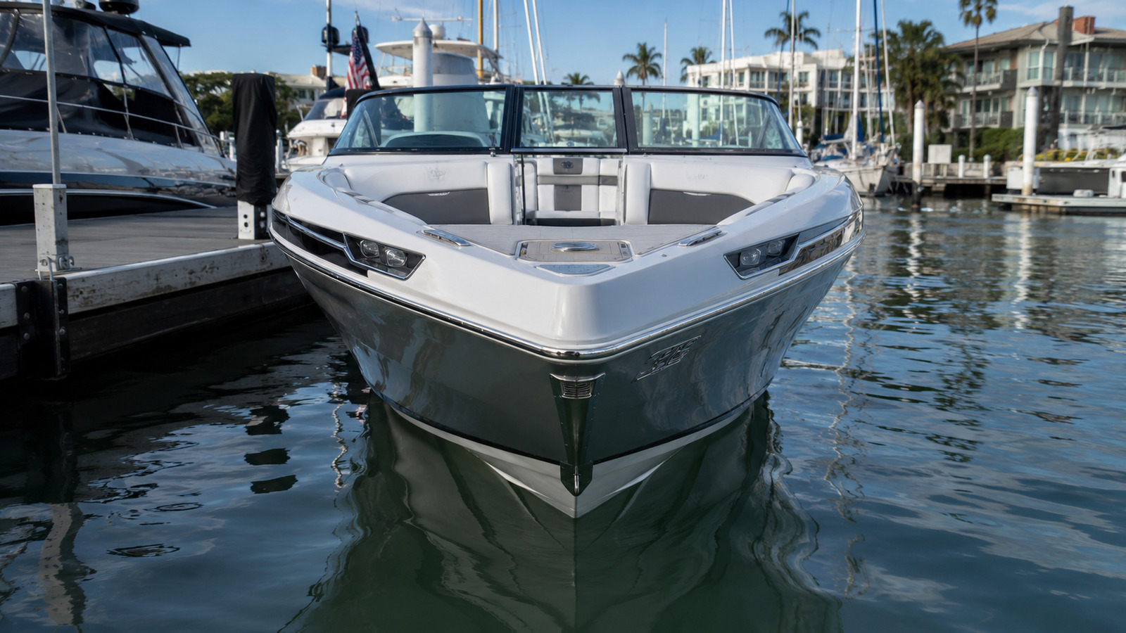 formula boats 350 crossover bowrider bow on marina 18