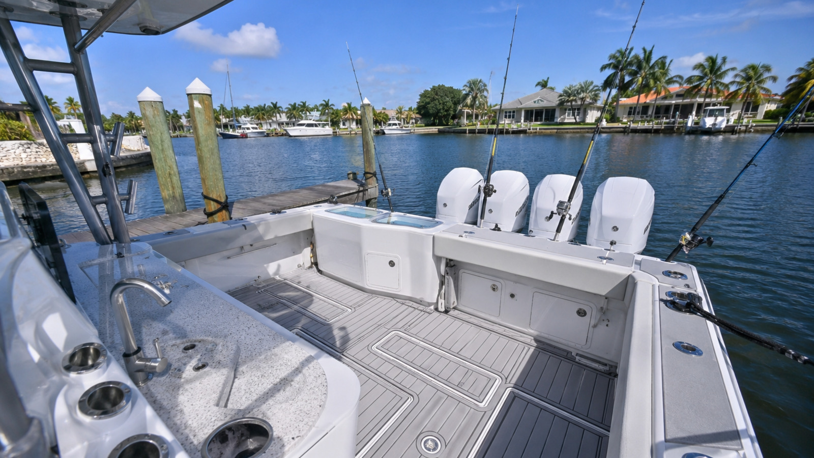 formula boats center console 457 center console fish rigged fishing cockpit 13