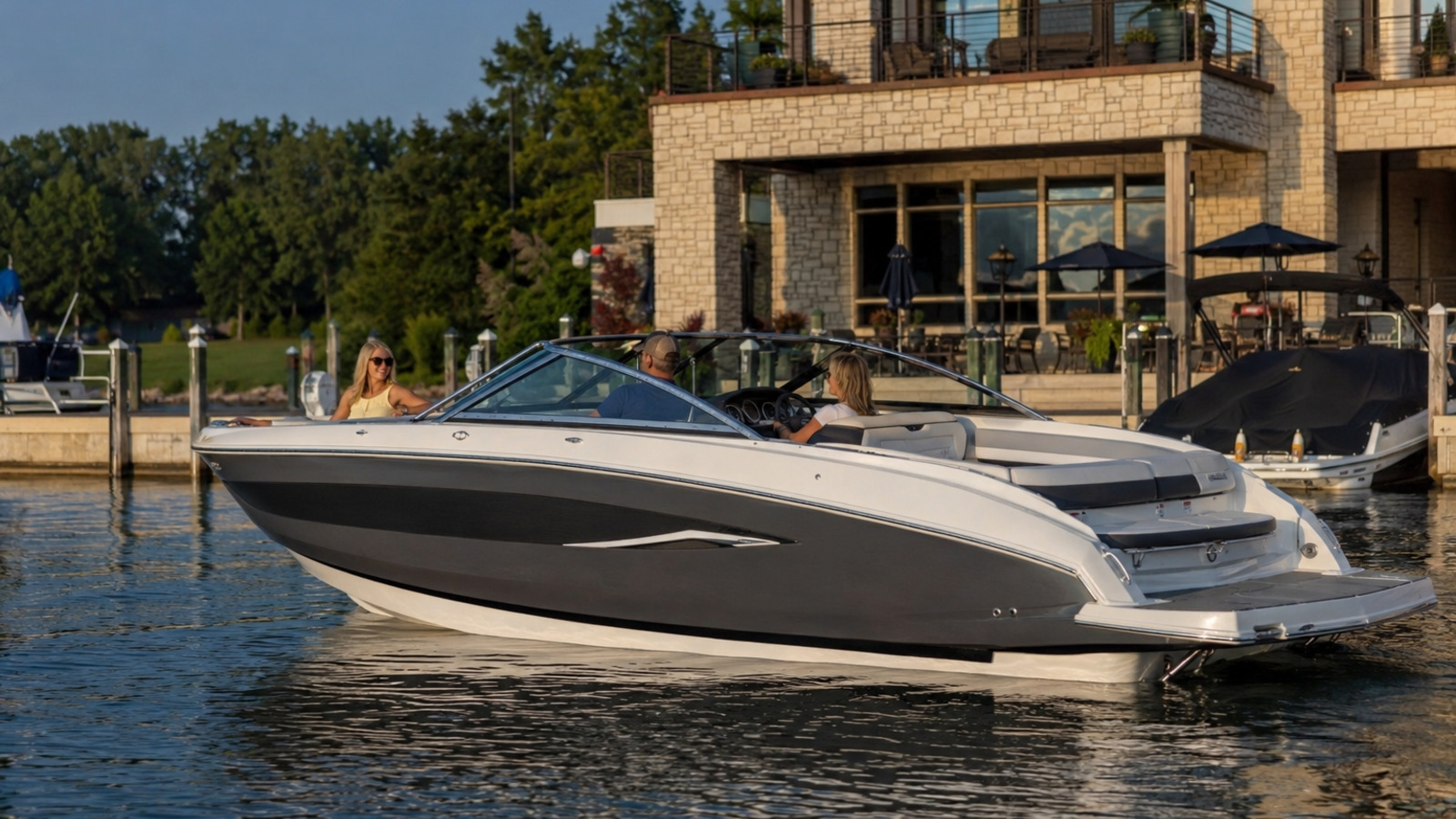 four winns h4 premium marina arrival 11