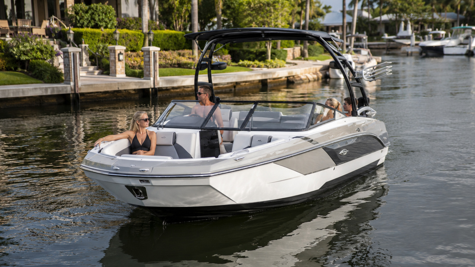 four winns hd series hd3 surf marina arrival 13