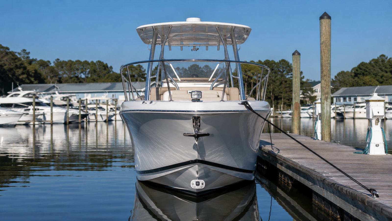 grady white canyon series canyon 266 bow on dockside 15