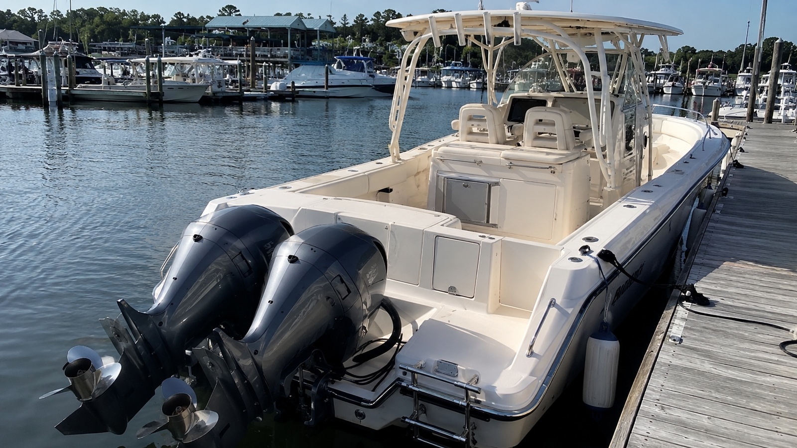 grady white canyon series canyon 271 transom engine angle 08