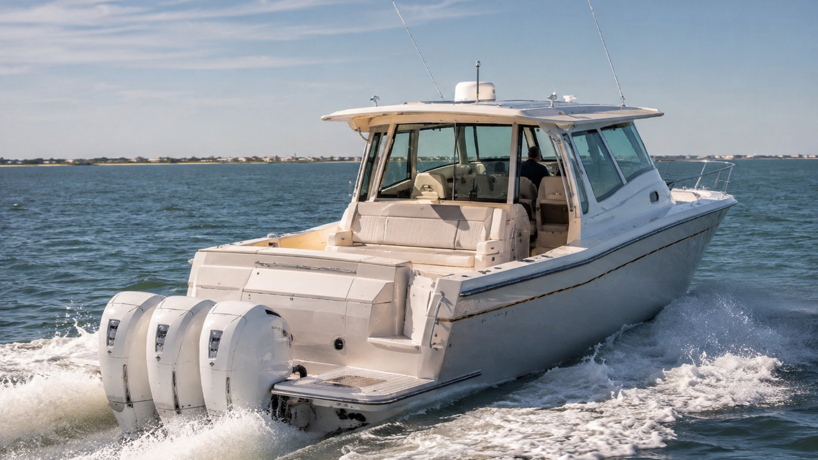grady white coastal explorers 321 ce rear quarter running 03