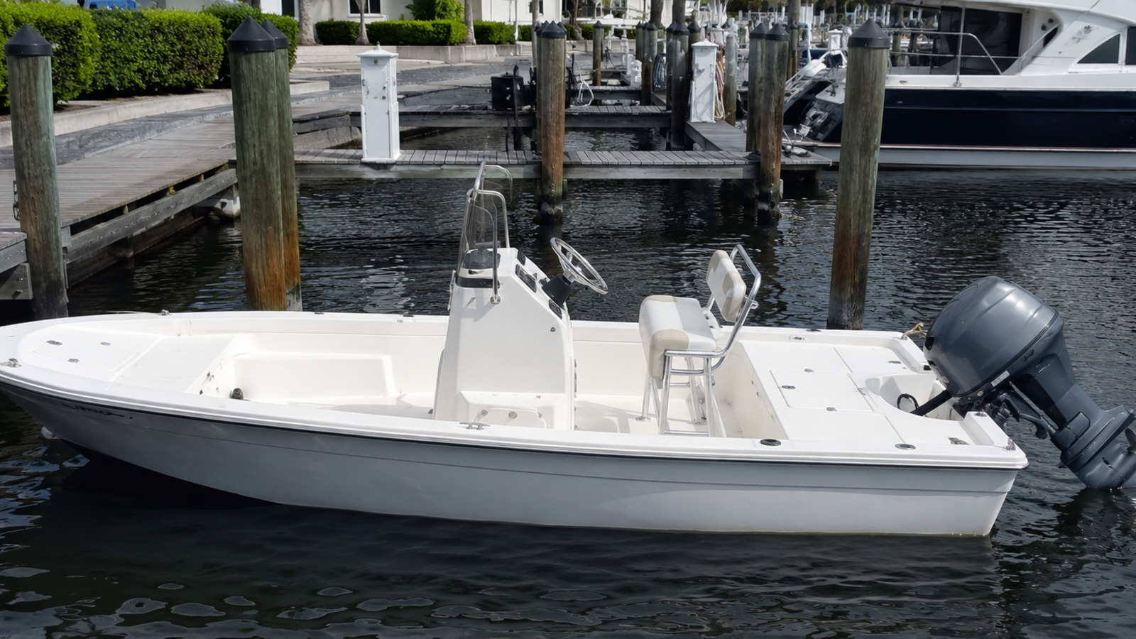 grady white fisherman series fisherman 180 dockside profile 04