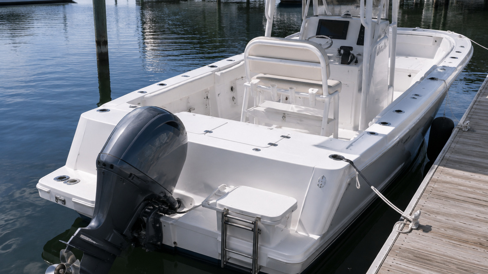grady white fisherman series fisherman 180 transom outboard angle 16