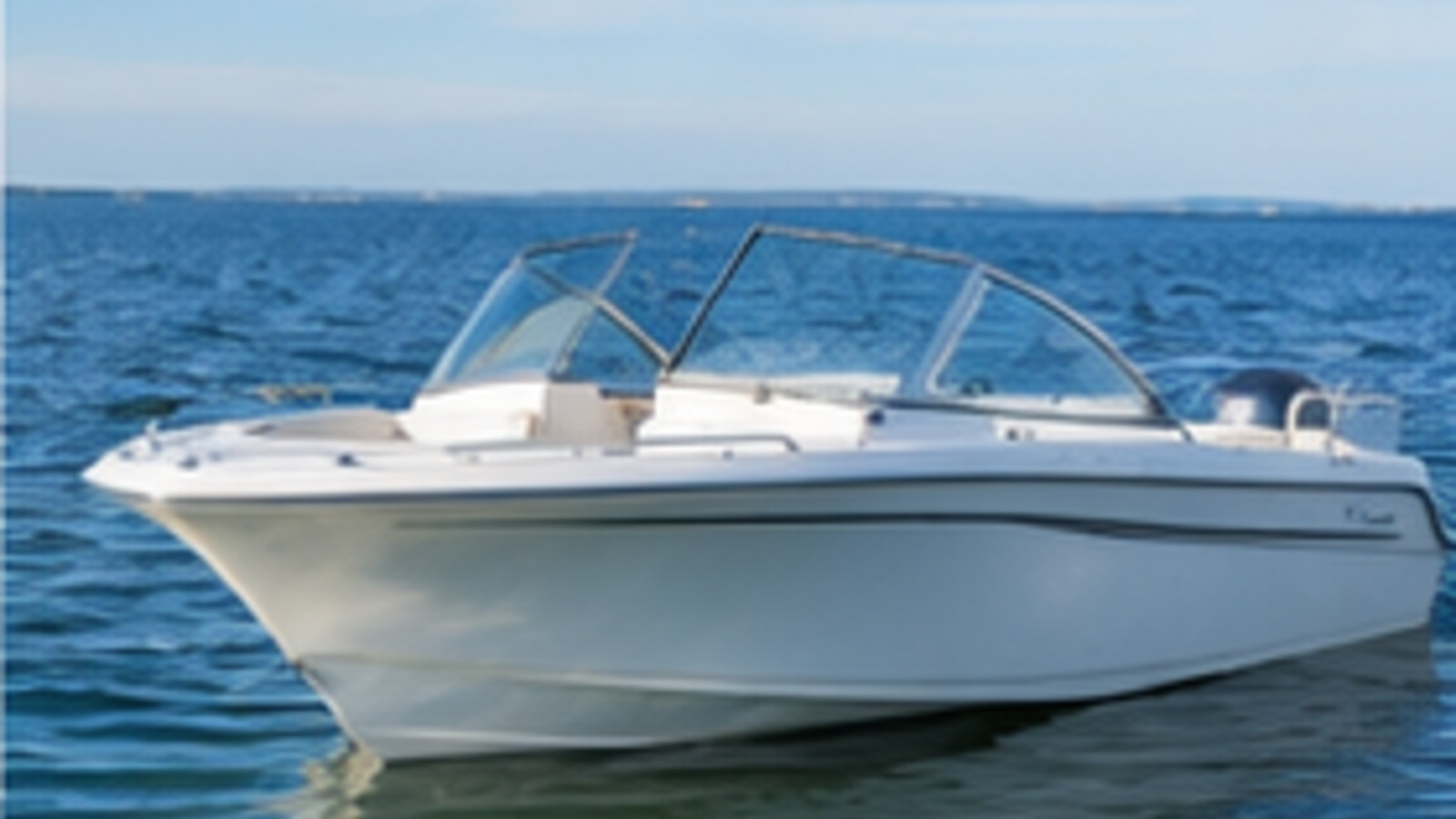 grady white freedom series freedom 215 premium exterior hero 25